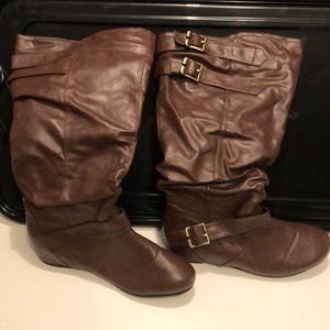Women’s Brown Boots